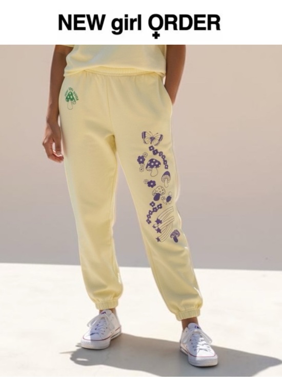 New Girl Order Pants - NEW GIRL ORDER MUSHROOM BUTTERFLY GRAPHIC JOGGER SWEATPANTS PASTEL YELLOW SIZE 8